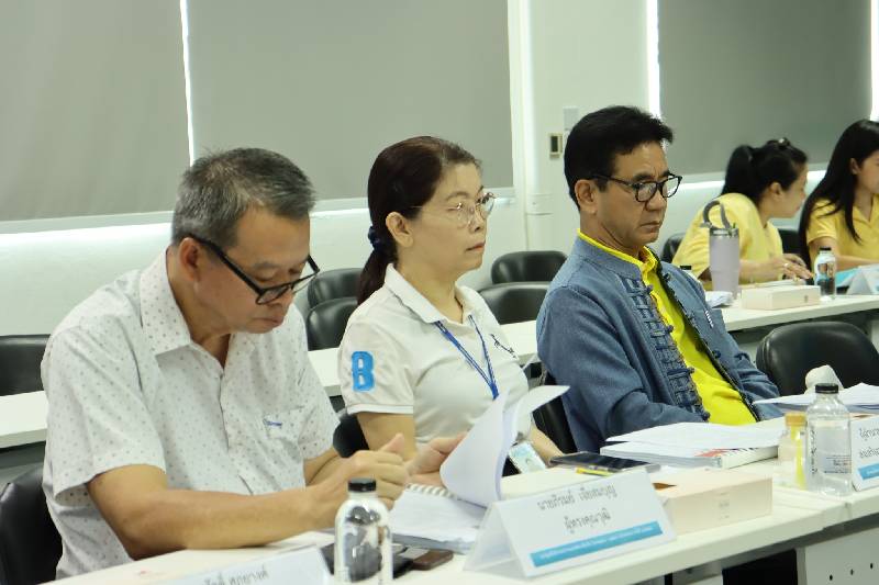 การประชุมคณะกรรมการสนับสนุนการจัดทำแผนพัฒนาเทศบาลเมืองแม่เหียะ